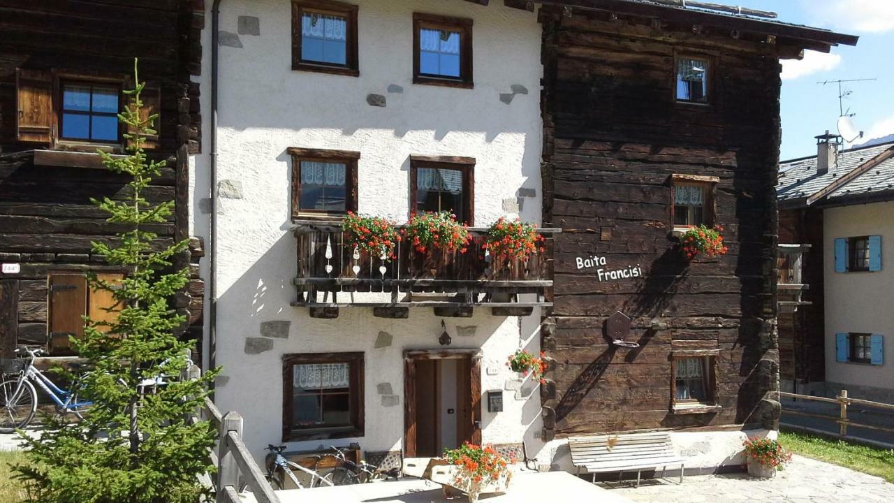 Francisi Apartment